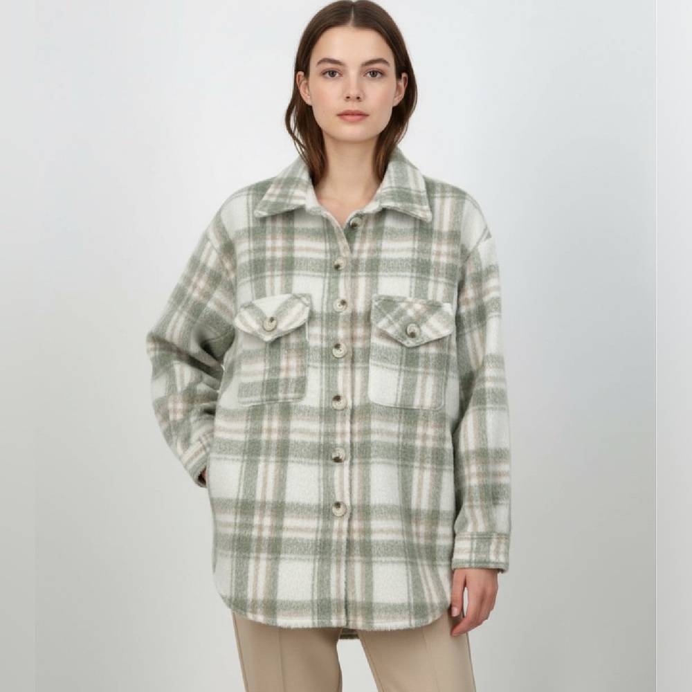 DAVI & DANI Plaid Oversized Shacket